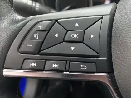 Photo 14 Nissan Juke  1.6 Hybrid 143ch N-Design 2023.5