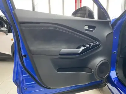 Photo 10 Nissan Juke  1.6 Hybrid 143ch N-Design 2023.5