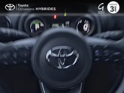 Photo 12 Toyota Yaris  Cross 116h Dynamic MY22