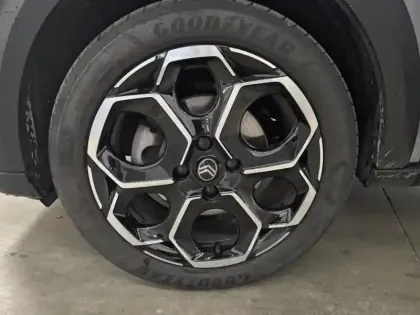 Photo 10 Citroën C3  1.2 Turbo 100ch MAX