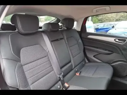 Photo 10 Renault Arkana  1.3 TCe 140ch FAP Intens EDC -21B