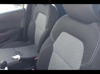 Photo 9 Renault Clio  1.6 E-Tech hybride 145ch Evolution