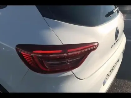 Photo 14 Renault Clio  1.6 E-Tech hybride 145ch Evolution