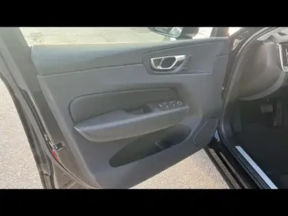 Photo 11 Volvo Xc60  T6 Hybride Rechargeable 253 + 145ch Plus Style Chrome Geartronic 8 AWD