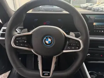 Photo 22 BMW Serie 3 Série 3 330eA 292ch M Sport