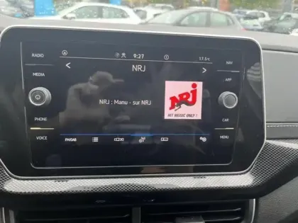 Photo 14 Volkswagen T-cross  1.5 TSI 150ch R-Line Edition DSG7