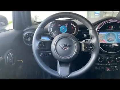 Photo 11 Mini Mini  5 Portes Cooper 136ch Edition Premium BVA7