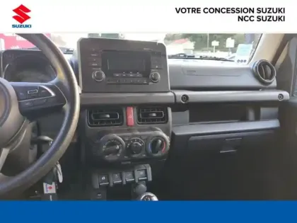Photo 7 Suzuki Jimny  1.5 VVT Privilège