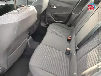 Photo 10 Peugeot 208  1.2 PureTech 100ch S&S Active Pack EAT8