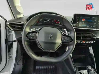 Photo 11 Peugeot 208  1.2 PureTech 100ch S&S Active Pack EAT8