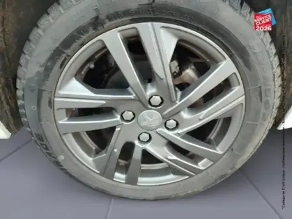 Photo 9 Peugeot 208  1.2 PureTech 100ch S&S Active Pack EAT8