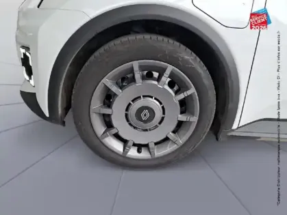 Photo 24 Renault 5  E-Tech Electrique 120ch Evolution autonomie urbaine