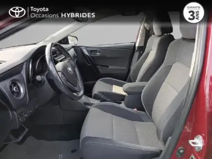 Photo 10 Toyota Auris  Touring Sports HSD 136h Collection