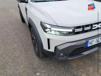 Photo 27 Dacia Duster  1.6 hybrid 140ch Extreme