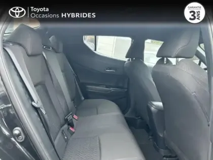 Photo 14 Toyota C-HR  1.8 Hybride 122ch Dynamic E-CVT