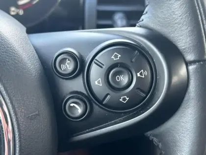 Photo 14 Mini Mini  5 Portes Cooper 136ch  Edition Greenwich BVA7