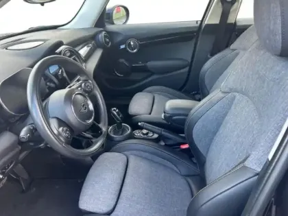 Photo 6 Mini Mini  5 Portes Cooper 136ch  Edition Greenwich BVA7