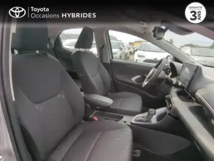 Photo 5 Toyota Yaris  116h Dynamic 5p MC24