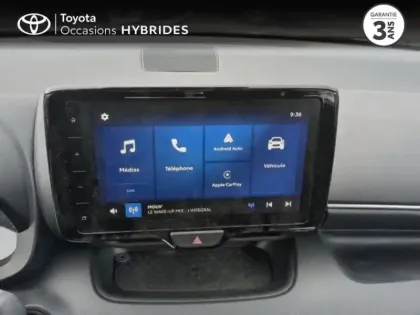 Photo 14 Toyota Yaris  116h Dynamic 5p MC24