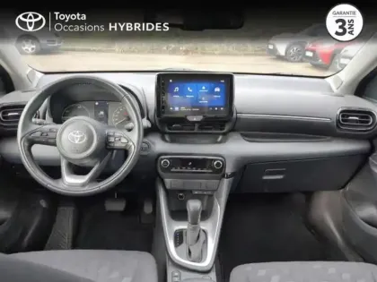 Photo 7 Toyota Yaris  116h Dynamic 5p MC24