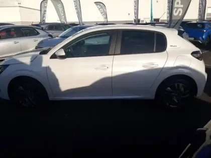 Photo 7 Peugeot 208  1.5 BlueHDi 100ch S&S Style