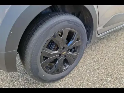 Photo 12 Dacia Sandero  1.0 ECO-G 100ch Stepway Extreme -24