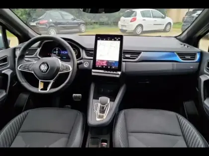 Photo 8 Renault Captur  1.6 E-Tech full hybrid 145ch esprit Alpine