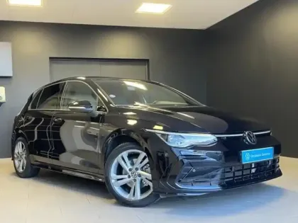 Photo 5 Volkswagen Golf  1.5 eTSI OPF 150ch R-Line DSG7