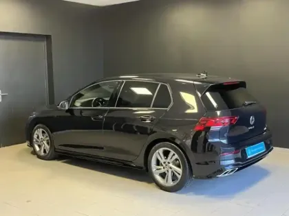 Photo 6 Volkswagen Golf  1.5 eTSI OPF 150ch R-Line DSG7