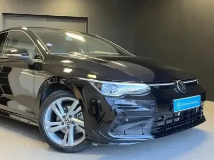 Photo 7 Volkswagen Golf  1.5 eTSI OPF 150ch R-Line DSG7