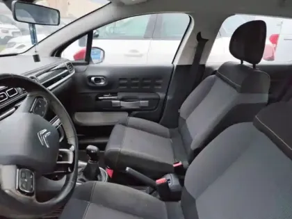 Photo 11 Citroën C3  1.2 PureTech 83ch S&S Shine