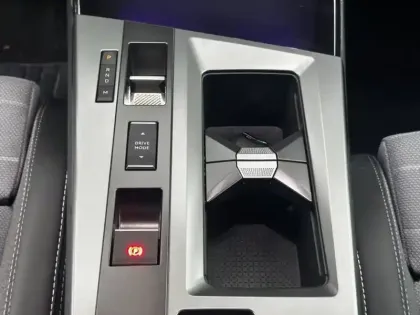 Photo 8 Opel Grandland  1.2 Turbo Hybrid 145ch GS e-DCT6