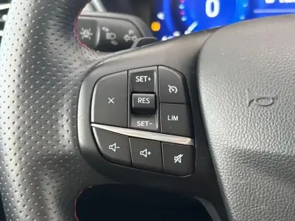 Photo 13 Ford Kuga  1.5 EcoBlue 120ch ST-Line Powershift