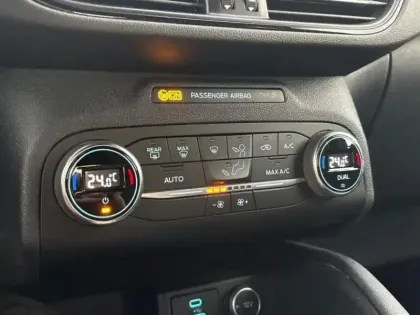 Photo 12 Ford Kuga  1.5 EcoBlue 120ch ST-Line Powershift