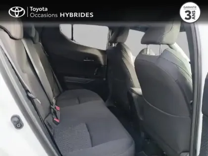 Photo 6 Toyota C-HR  2.0 Hybride 184ch Design Ultimate E-CVT