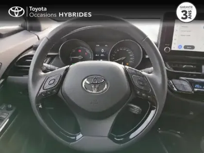 Photo 12 Toyota C-HR  2.0 Hybride 184ch Design Ultimate E-CVT