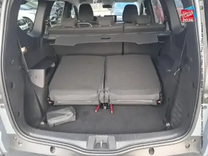 Photo 13 Dacia Jogger  1.6 hybrid 140ch Extreme+ 7 places -24