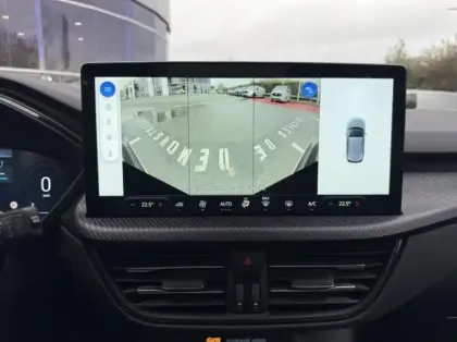 Photo 12 Ford Kuga  2.5 Duratec 180ch Hybrid FlexiFuel Titanium Powershift