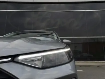 Photo 9 Ford Kuga  2.5 Duratec 180ch Hybrid FlexiFuel Titanium Powershift