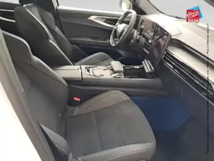 Photo 19 Renault Rafale  1.2 E-Tech hyper hybrid 300ch atelier Alpine 4x4 - 25