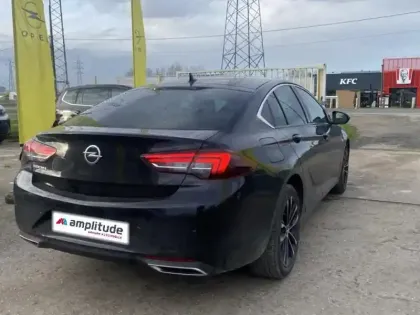 Photo 6 Opel Insignia  Grand Sport 2.0 D 174ch Ultimate BVA8