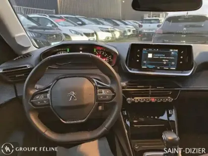 Photo 7 Peugeot 208  1.2 PureTech 100ch S&S Allure 118g