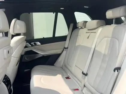 Photo 5 BMW X5  xDrive45e 394ch M Sport 17cv