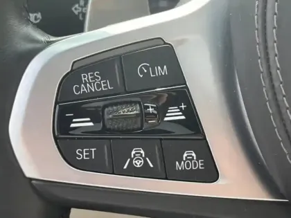 Photo 13 BMW X5  xDrive45e 394ch M Sport 17cv