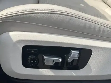 Photo 8 BMW X5  xDrive45e 394ch M Sport 17cv