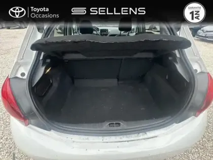 Photo 9 Peugeot 208  1.2 PureTech 110ch GT Line S&S EAT6 5cv 5p