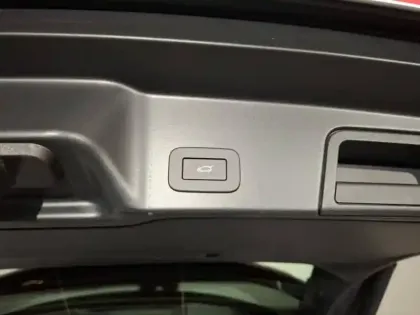 Photo 6 Land rover Range Rover Evoque  1.5 P270e PHEV 269ch S