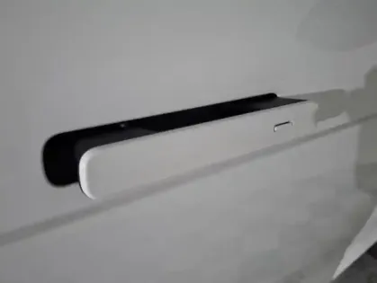 Photo 12 Land rover Range Rover Evoque  1.5 P270e PHEV 269ch S