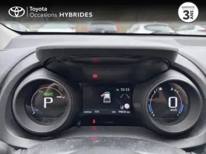 Photo 13 Toyota Yaris  116h Design 5p