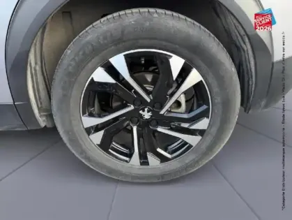 Photo 9 Peugeot 2008  e- 136ch Allure